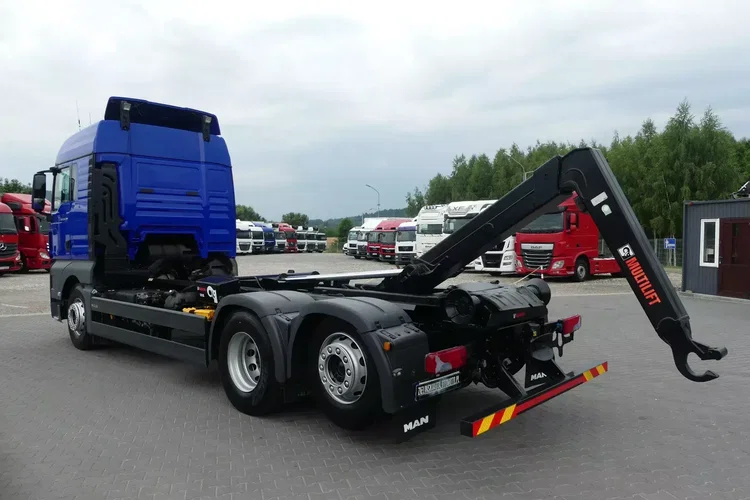 MAN TGX 26.400 / 6x2 / HAKOWIEC / HIAB MULTILIFT / EURO 6 / zdjęcie 3