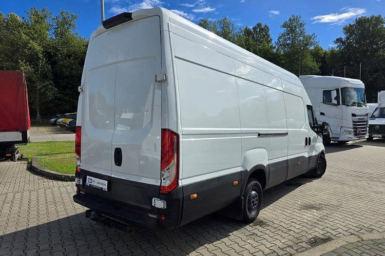 IVECO DAILY 35S18 zdjęcie 3