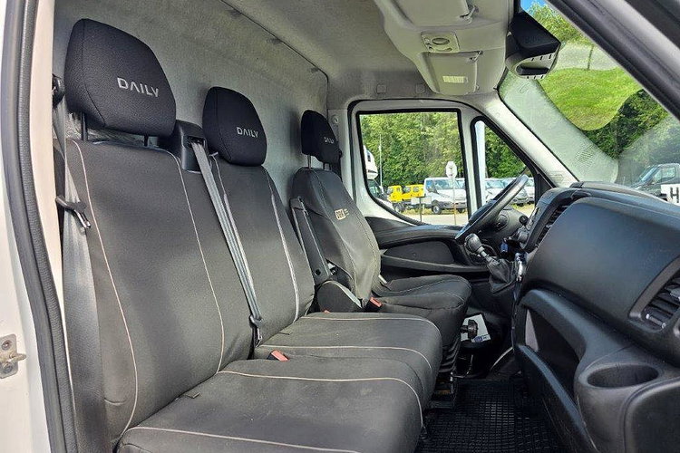 IVECO DAILY 35S18 zdjęcie 8