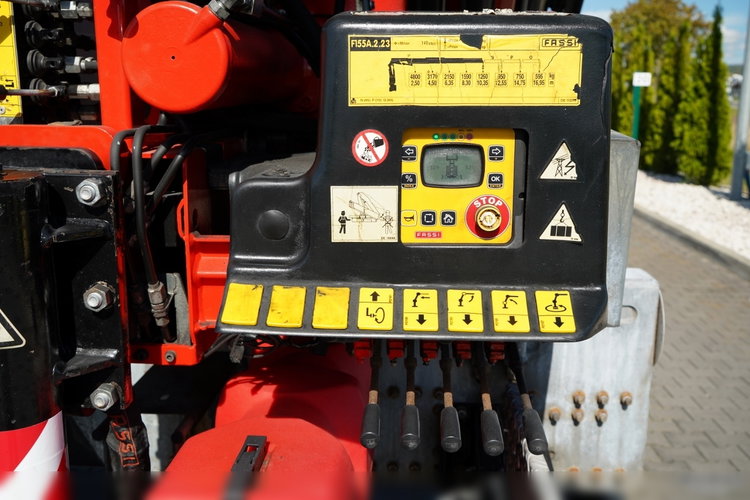 MAN TGS 33.500 / 6x4 / BURTOWY 7.6 M + HDS FASSI F-155 / wysów 10, 5 m / STEROWANIE RADIOWE  / OPONY 100% / NAVI / SPROWADZONY zdjęcie 26