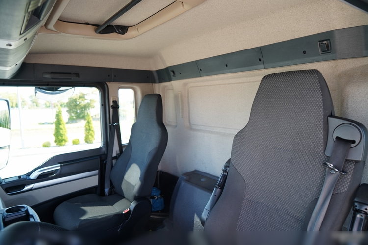 MAN TGS 33.500 / 6x4 / BURTOWY 7.6 M + HDS FASSI F-155 / wysów 10, 5 m / STEROWANIE RADIOWE  / OPONY 100% / NAVI / SPROWADZONY zdjęcie 35