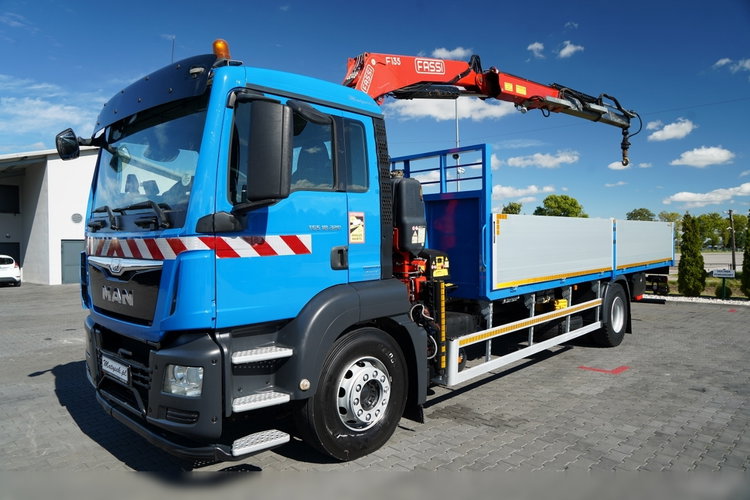 MAN TGS 18.320 / 4x2 / BURTOWY - 6.8 M + HDS FASSI F135 / wysów : 8 m / MOCNA PODŁOGA / STEROWANIE RADIOWE / ROTATOR / SPROWADZONY zdjęcie 2