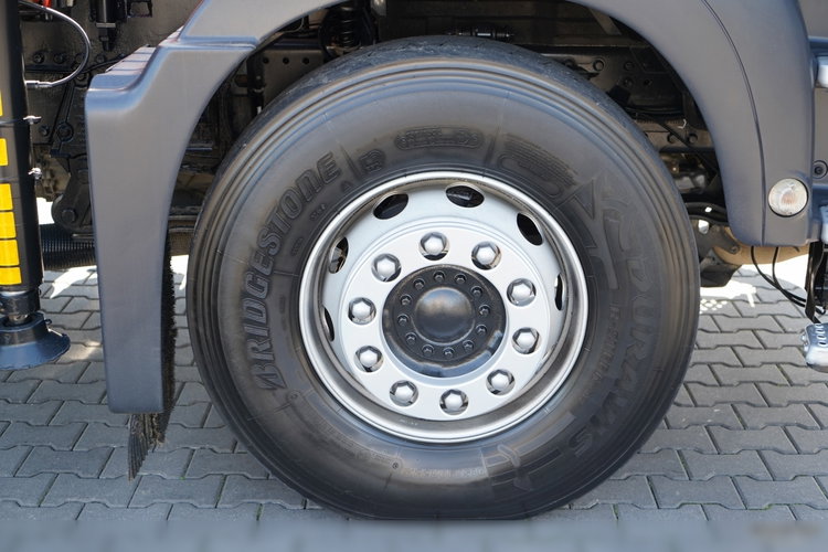 MAN TGS 18.320 / 4x2 / BURTOWY - 6.8 M + HDS FASSI F135 / wysów : 8 m / MOCNA PODŁOGA / STEROWANIE RADIOWE / ROTATOR / SPROWADZONY zdjęcie 29