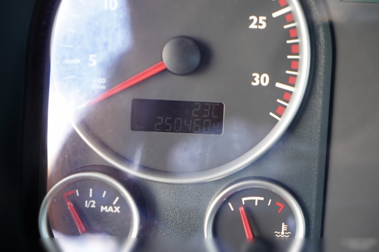 MAN TGS 18.320 / 4x2 / BURTOWY - 6.8 M + HDS FASSI F135 / wysów : 8 m / MOCNA PODŁOGA / STEROWANIE RADIOWE / ROTATOR / SPROWADZONY zdjęcie 48