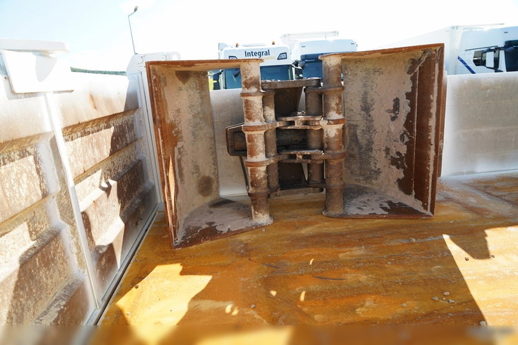 Scania P 410 / 6x4 / WYWROTKA - 6 M + HDS HIAB XS 211 / STEROWANIE RADIOWE / EURO 6 / ROTATOR / CHWYTAK  zdjęcie 29