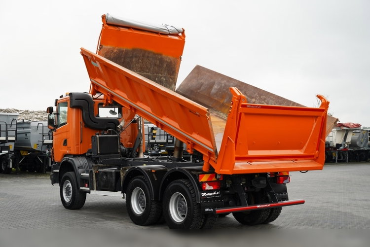 Scania G 440 / 6x6 / WYWROTKA TRZY-STRONNA / 2X HYDROBURTA / BOARDMATIC / OPONY 100% / MANUAL zdjęcie 5