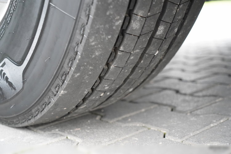 Scania R 450 / RETARDER / HYDRAULIKA / KLIMATYZACJA POSTOJOWA / ALUFELGI / SPROWADZONA / PO KONTRAKCIE SERWISOWYM zdjęcie 18