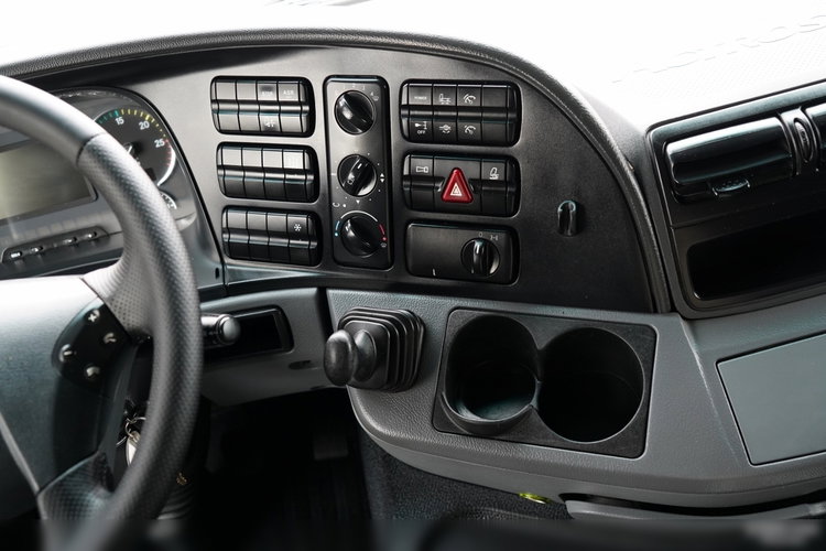 Mercedes ACTROS 1841 / HYDRAULIKA / SPROWADZONY / PO KONTRAKCIE SERWISOWYM zdjęcie 27