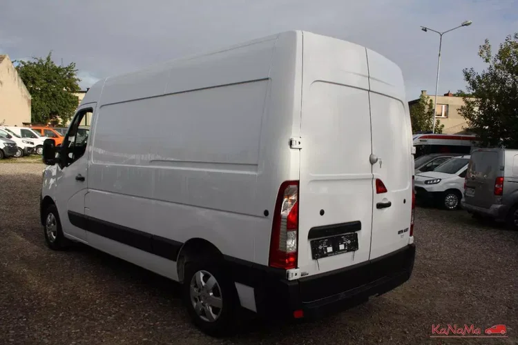 Renault Master zdjęcie 2