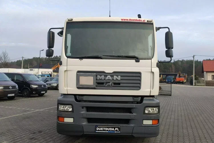 MAN TGA 26.310 Autocysterna z Dystrybucją zdjęcie 4
