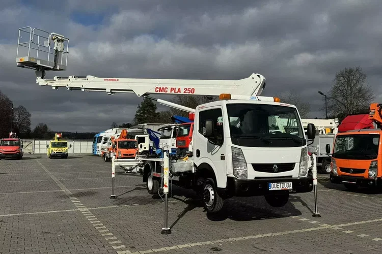 Renault Maxity zdjęcie 2