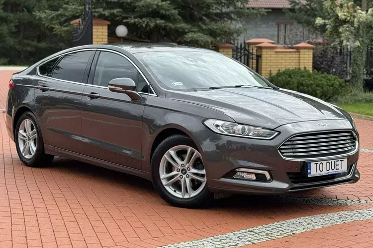 Ford mondeo zdjęcie 4