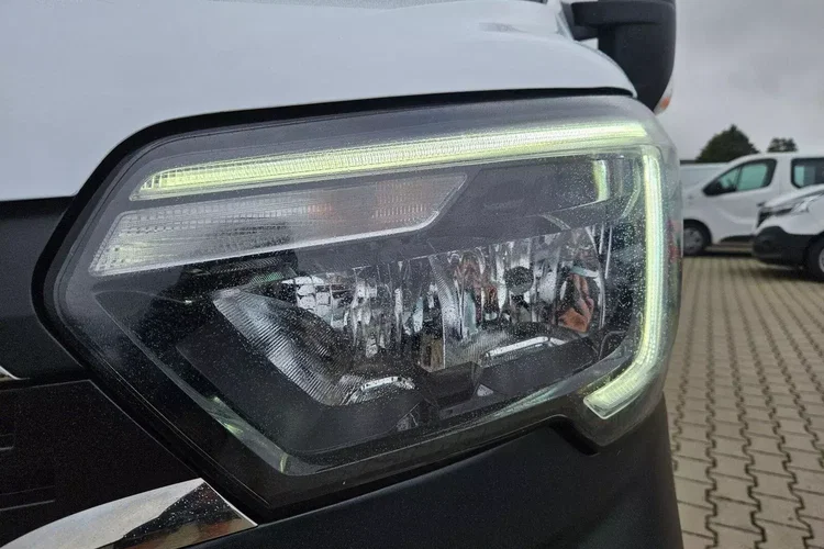 Renault Master L3H2 114999zł Netto Brygadówka 7 osób 2.3 dCi/136KM zdjęcie 13