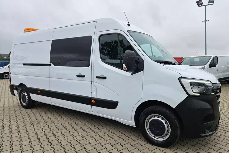 Renault Master L3H2 114999zł Netto Brygadówka 7 osób 2.3 dCi/136KM zdjęcie 3