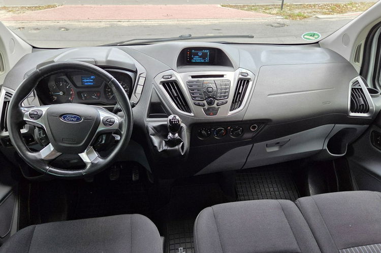 Ford Transit Custom 2.2 TDCI 125KM 9 osób Manual Kamera Czujnik Przód Tył Nawiewy zdjęcie 15