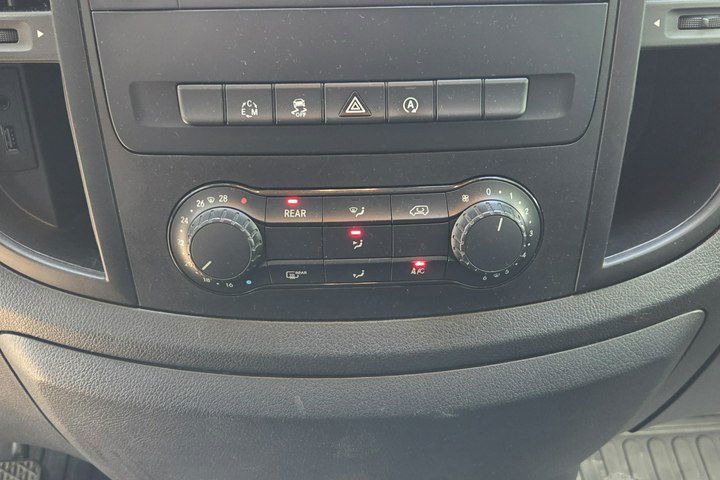 Mercedes Vito 114CD 136KM F-Vat 23% Salon Polska 9 osobowy Automat zdjęcie 13