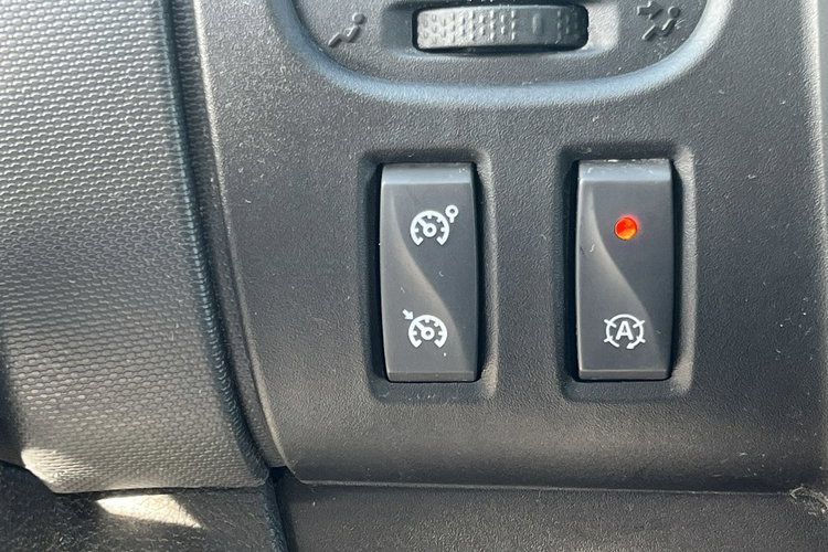 Renault Trafic L2H1 2.0/145KM Gwarancja Relingi Kamera Cofania zdjęcie 13