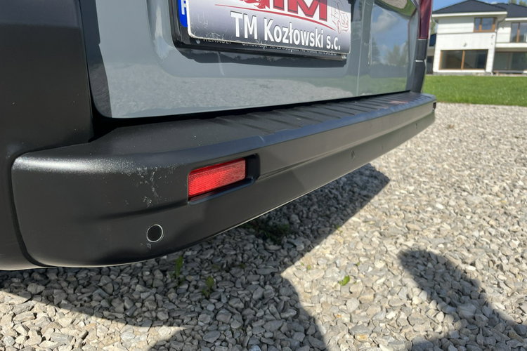 Renault Trafic L2H1 2.0/145KM Gwarancja Relingi Kamera Cofania zdjęcie 16