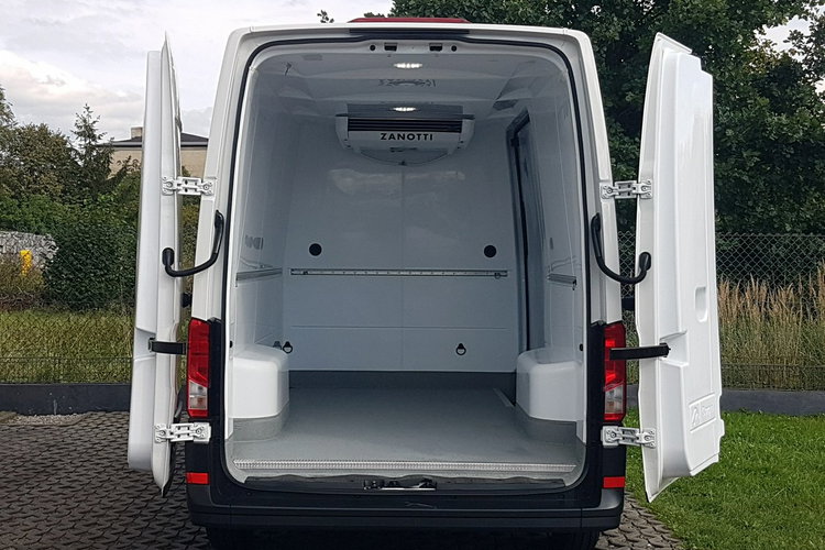 Volkswagen Crafter CHŁODNIA MROŹNIA AGREGTA IZOTERMA GRZANIE DŁUGI WYSOKI KLIMA zdjęcie 5