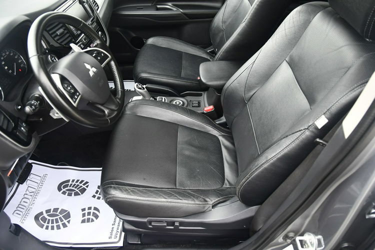 Mitsubishi Outlander 2.0Plug-IN Hybrid. 4x4.Skóry.Navi.Kam.Cof.Hands-Free.Xenony.Automat.Sz zdjęcie 16