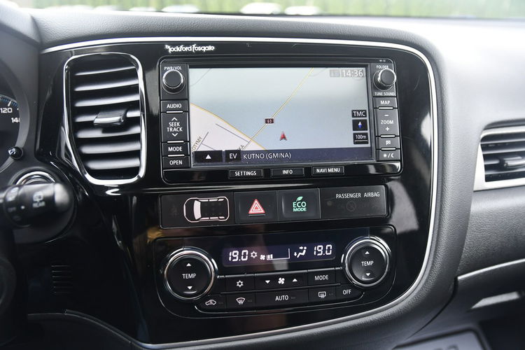 Mitsubishi Outlander 2.0Plug-IN Hybrid. 4x4.Skóry.Navi.Kam.Cof.Hands-Free.Xenony.Automat.Sz zdjęcie 30