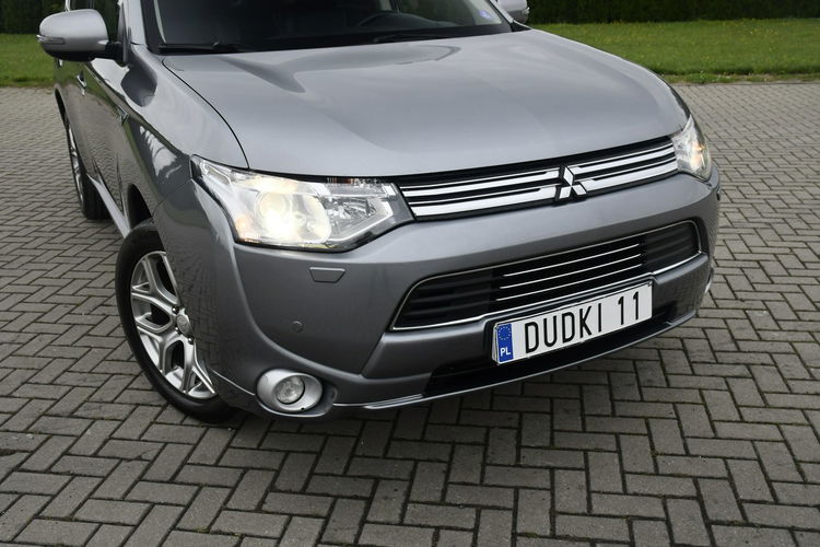 Mitsubishi Outlander 2.0Plug-IN Hybrid. 4x4.Skóry.Navi.Kam.Cof.Hands-Free.Xenony.Automat.Sz zdjęcie 5