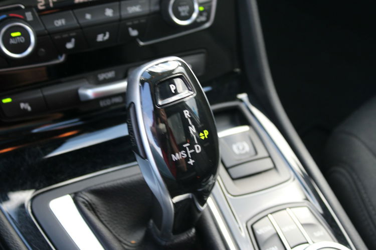 BMW 216 Automat kamera hak g.fotele F-vat zdjęcie 26