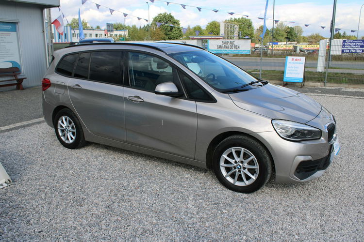 BMW 216 Automat kamera hak g.fotele F-vat zdjęcie 4