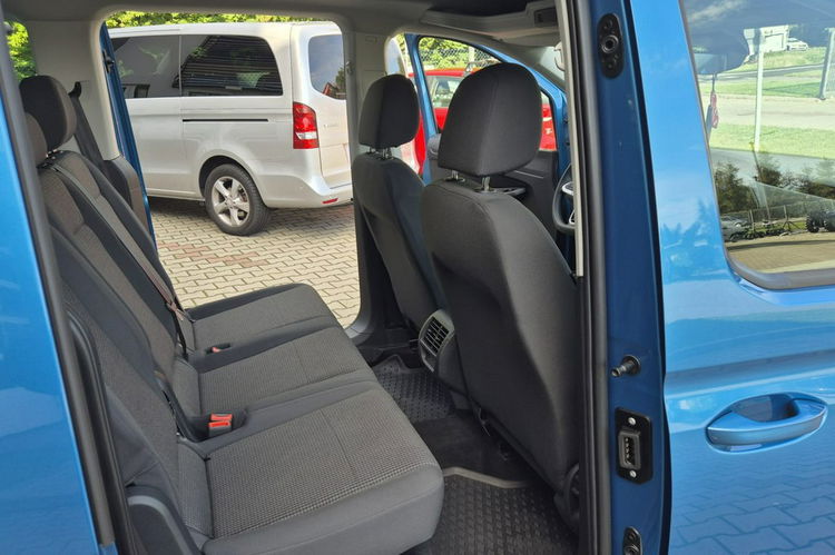 Volkswagen Caddy Model 2025 2.0 TDi Salon Polska 5-Osobowy przebieg: 10.500 km zdjęcie 10