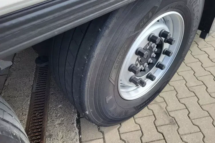 Schmitz - zdjęcie 11