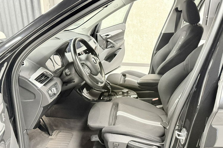 BMW X1 2.0 xDrive LIFT SPORT PAKIET Connect Drive HeadUp Hifi F-VAT23% zdjęcie 27