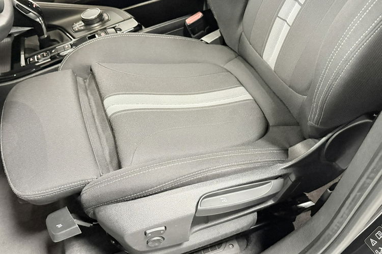 BMW X1 2.0 xDrive LIFT SPORT PAKIET Connect Drive HeadUp Hifi F-VAT23% zdjęcie 32