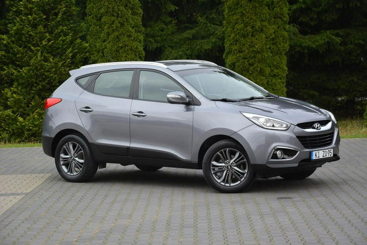 Hyundai ix35 Lift Premium Ledy Duża Navi Kamera Skóry Parktronic Alu17" ASO zdjęcie 10