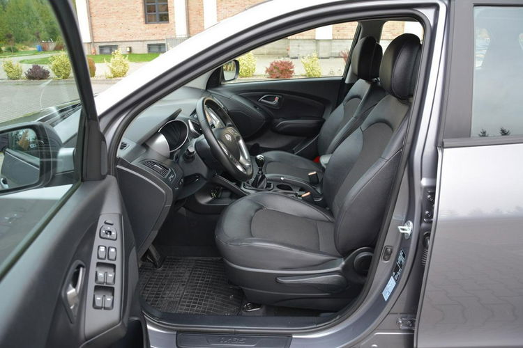 Hyundai ix35 Lift Premium Ledy Duża Navi Kamera Skóry Parktronic Alu17" ASO zdjęcie 21
