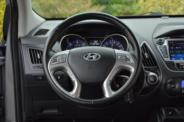 Hyundai ix35 Lift Premium Ledy Duża Navi Kamera Skóry Parktronic Alu17" ASO zdjęcie 25