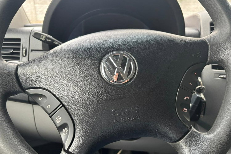 Volkswagen Crafter 2.0 160KM 2016 L2H1 144tys. km Pojedyncza turbina Drzwi przesuwane x2 zdjęcie 7