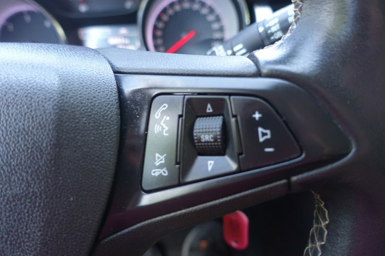 Opel Astra R E Z E R W A C J A zdjęcie 22