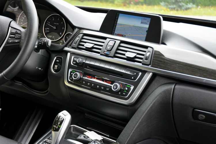 BMW 3GT 2.0d(143KM) Luxury Navi Xenon Ringi Skóra 2xParktr. El.Klapa Alu17"ASO zdjęcie 27