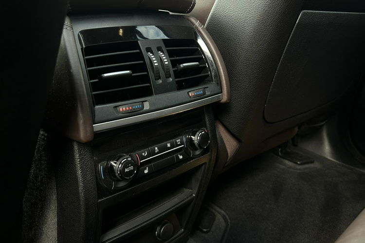 BMW X5 X5 3.0D Nowy rozrządNoktowizor Kam360 HUD Harman Dociągi Wentyle Panor zdjęcie 24