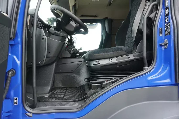 Mercedes ACTROS / 2543 / ACC / E 6 / PEŁNY ADR / PLATFORMA / ZAWIESIE POD WÓZEK zdjęcie 38