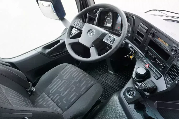 Mercedes / AROCS / 4145 / E 6 / WYWROTKA / 8 X 8 zdjęcie 14