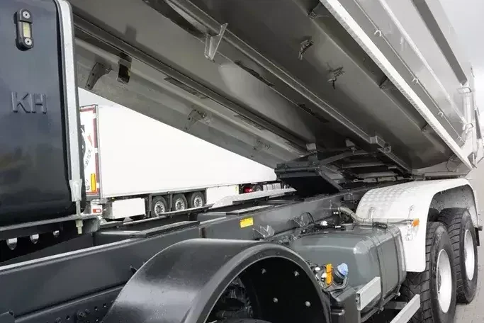 Mercedes / AROCS / 4145 / E 6 / WYWROTKA / 8 X 8 zdjęcie 15