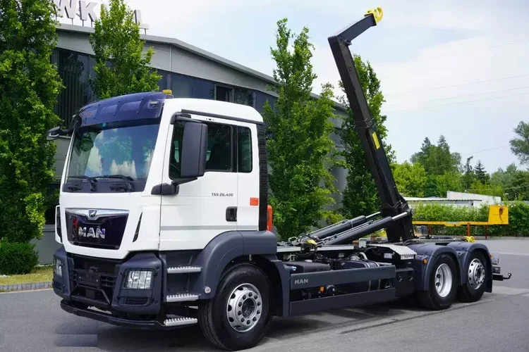 MAN TGS 26.430 E6 6x2 / Hakowiec HIAB Multilift zdjęcie 2