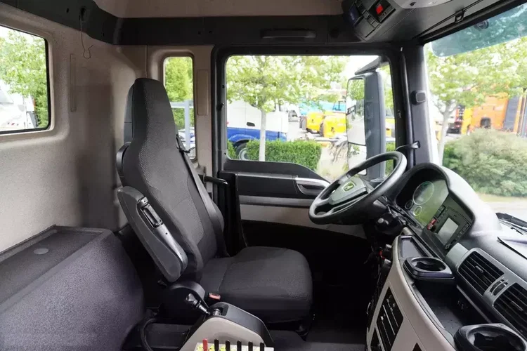 MAN TGS 26.430 E6 6x2 / Hakowiec HIAB Multilift zdjęcie 29