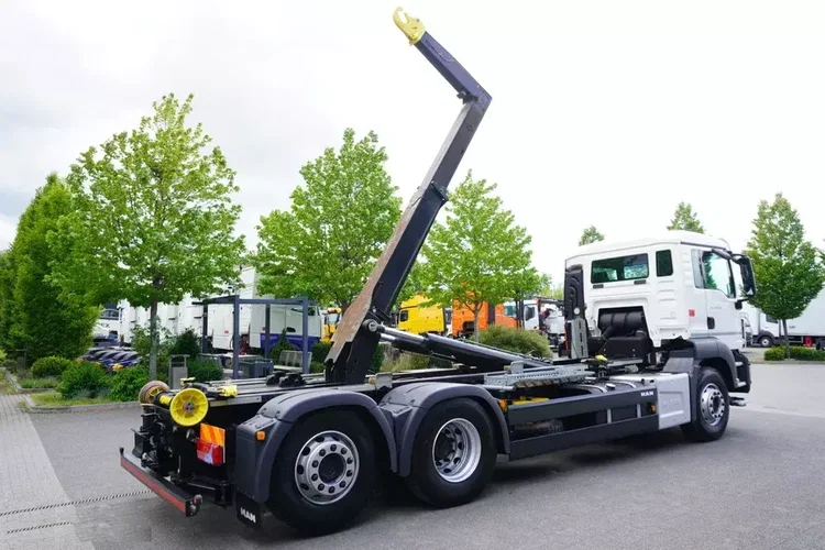 MAN TGS 26.430 E6 6x2 / Hakowiec HIAB Multilift zdjęcie 5
