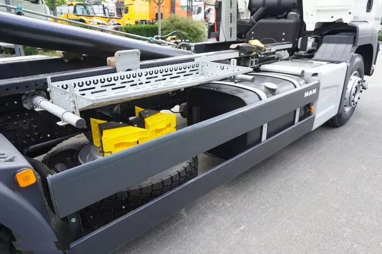 MAN TGS 26.430 E6 6x2 / Hakowiec HIAB Multilift zdjęcie 8