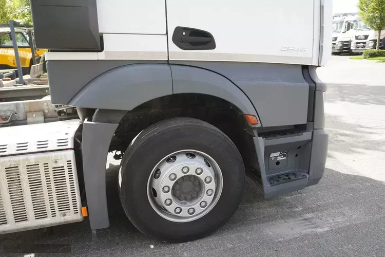 Mercedes Actros 2545 6×2 MP5 / FULL ADR / 2 sztuki zdjęcie 13