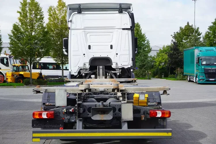 Mercedes Actros 2545 6×2 MP5 / FULL ADR / 2 sztuki zdjęcie 5