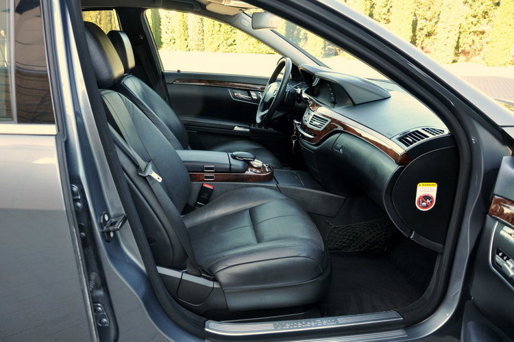 Mercedes S 320 3.0d(235KM) Xenon Navi Skóry El.Fotele El.Kanapa Wentylacja Alu19"ASO zdjęcie 17