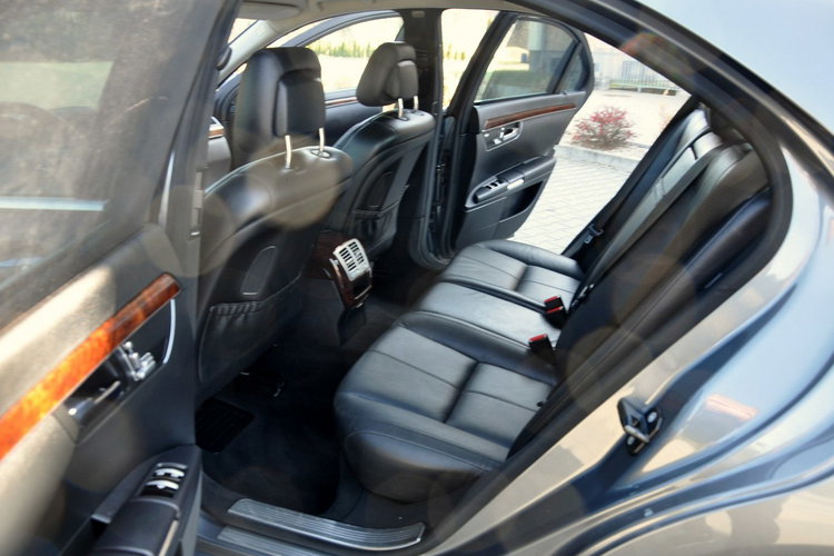 Mercedes S 320 3.0d(235KM) Xenon Navi Skóry El.Fotele El.Kanapa Wentylacja Alu19"ASO zdjęcie 23